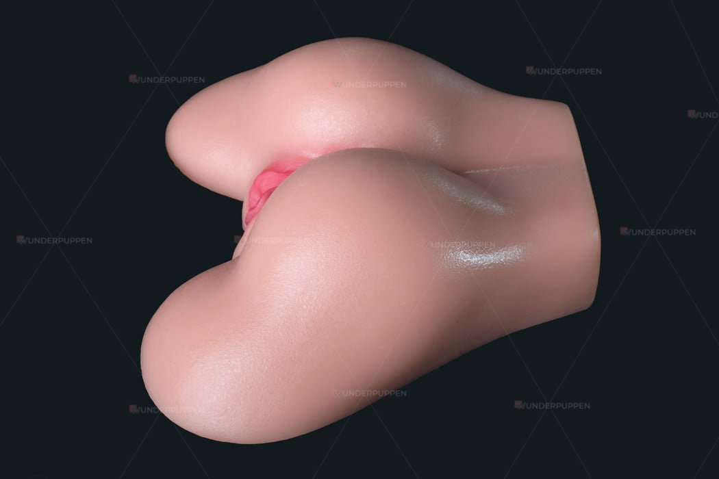 Flacher Hintern und Vagina – Bild 11