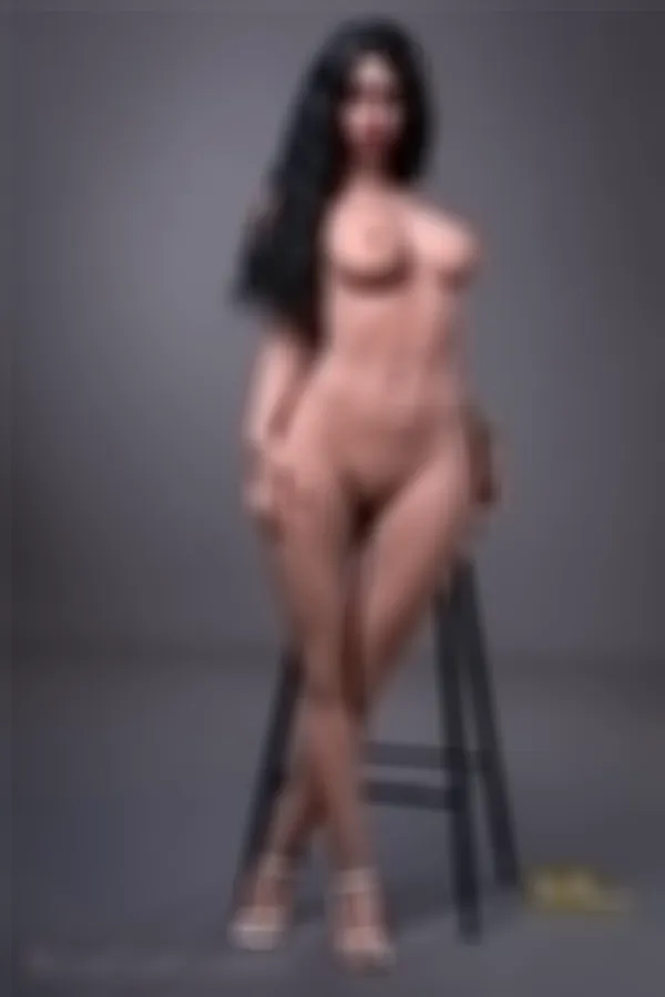 Lola - Irontech 171cm