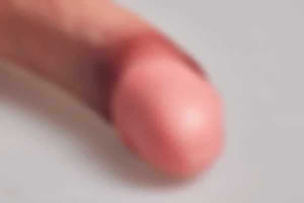 Realistischer Dildo - 16cm leicht gewölbt – Bild 16