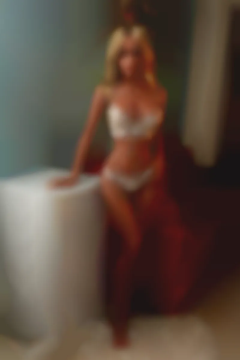 Belinda - Fire Doll 166cm C